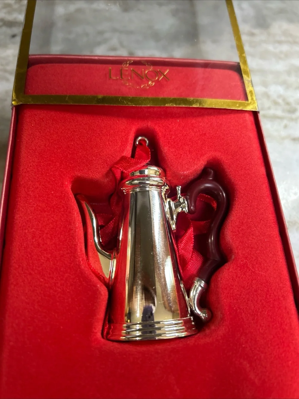 New Lenox Williamsburg Brewed for Tradition Coffee Pot Christmas Ornament
